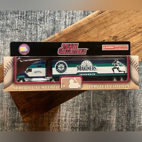 Diecast Truck Seattle Mariners 2003 Limited Edition Tractor Trailer Toy NIB 🔥🤗 - Picture 5 of 16
